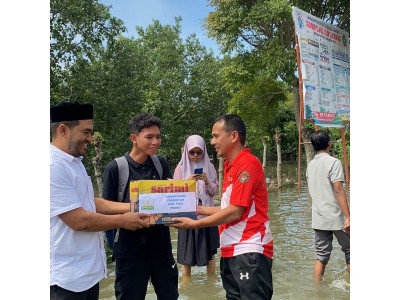 Foto bersama pak Kacabdin Pidie