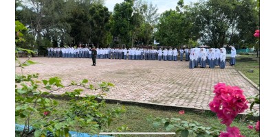 Upacara Hari Ulang Tahun Kemerdekaan RI ke 78 di Lapangan Upacara SMA Negeri 3 Unggul Sigli 2023